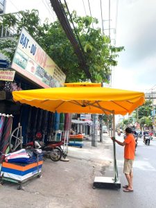 Dù lệch tâm vuông 3m màu vàng