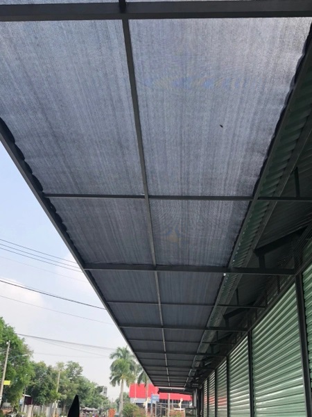 Lưới che nắng sân thượng màu đen Lưới che nắng sân thượng màu đen