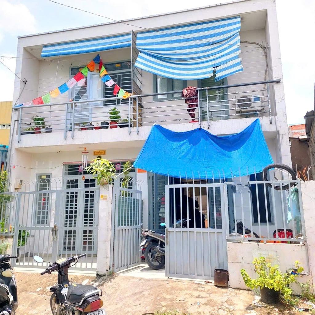 Bạt chống nóng cho nhà Bạt chống nóng cho nhà