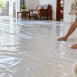 Bạt nhựa lót sàn: Cách chọn tấm phủ đúng mục đích